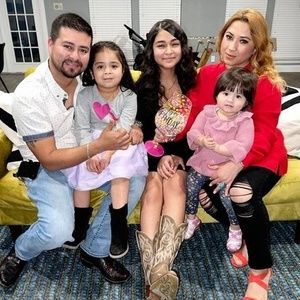 Meet your Posher, Mery